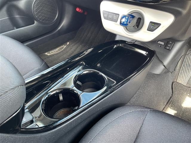 Toyota PRIUS PHV 2017 8101854-22