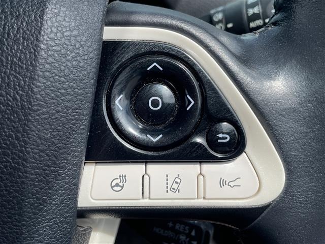Toyota PRIUS PHV 2017 8101854-5