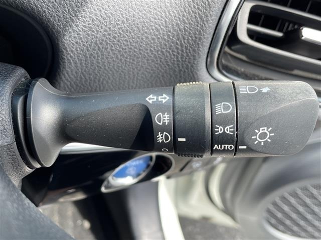Toyota PRIUS PHV 2017 8101854-8