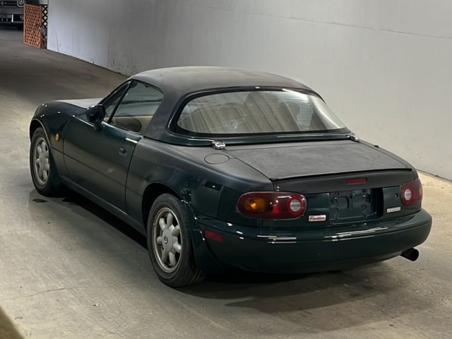 Mazda ROADSTER 1993 8103489-1