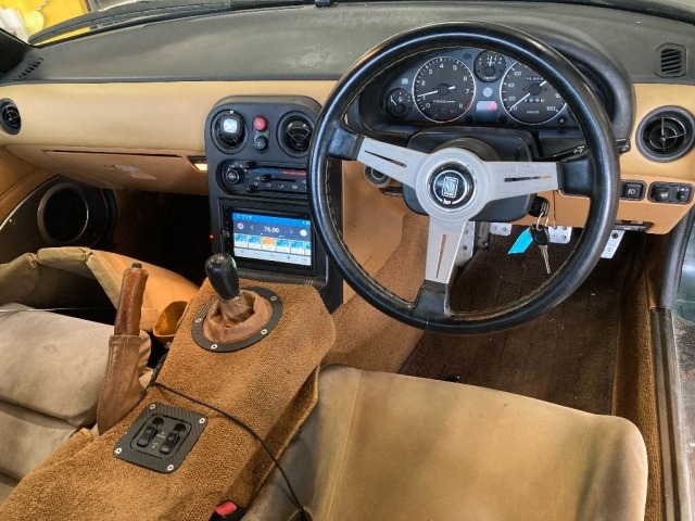 Mazda ROADSTER 1993 8103489-3