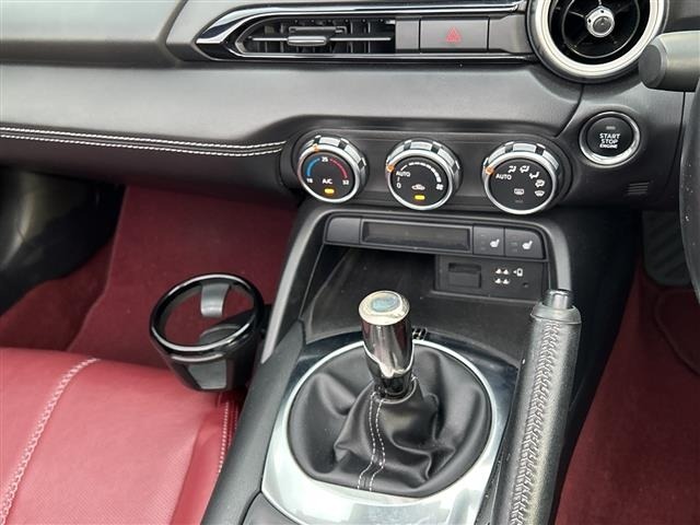 Mazda ROADSTER 2020 8103582-8