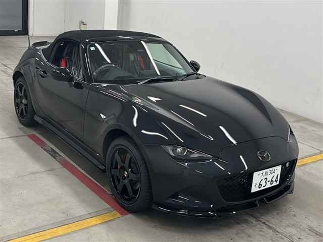 Mazda ROADSTER 2026 8103587-0