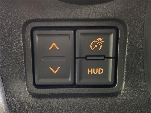 Suzuki SPACIA 2023 8103596-10