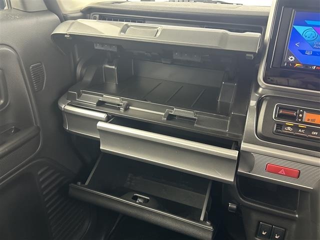 Suzuki SPACIA 2021 8103683-22