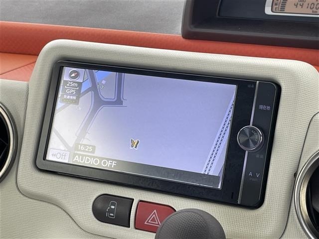 Toyota SPADE 2013 8102472-18