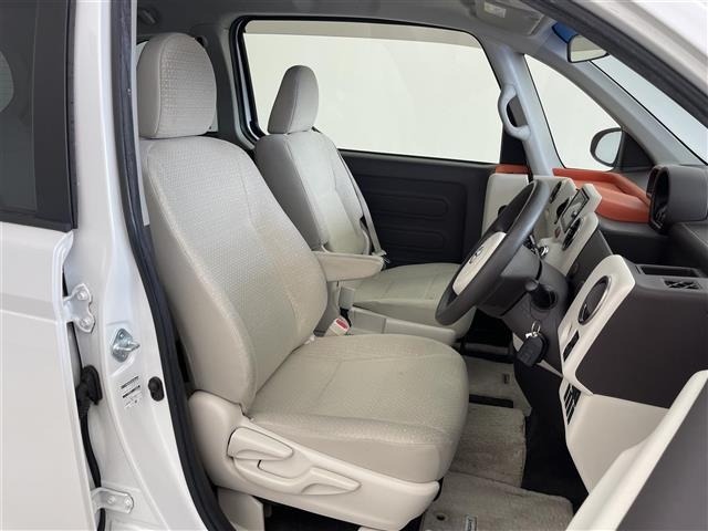 Toyota SPADE 2013 8102472-22