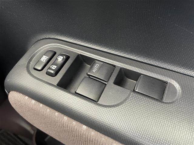Toyota SPADE 2013 8102516-5