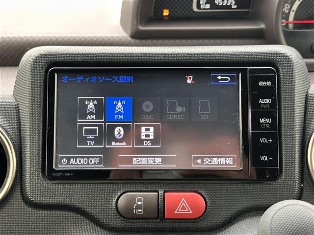 Toyota SPADE 2015 8102518-18