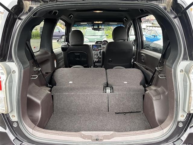 Toyota SPADE 2015 8102518-21