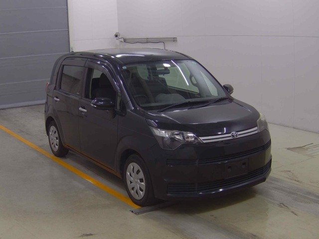 Toyota SPADE 2016 8102675-0