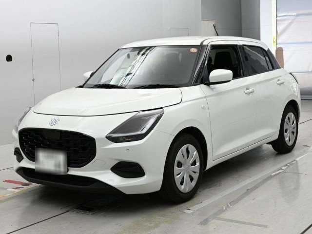 Suzuki SWIFT 2024 8103256-0