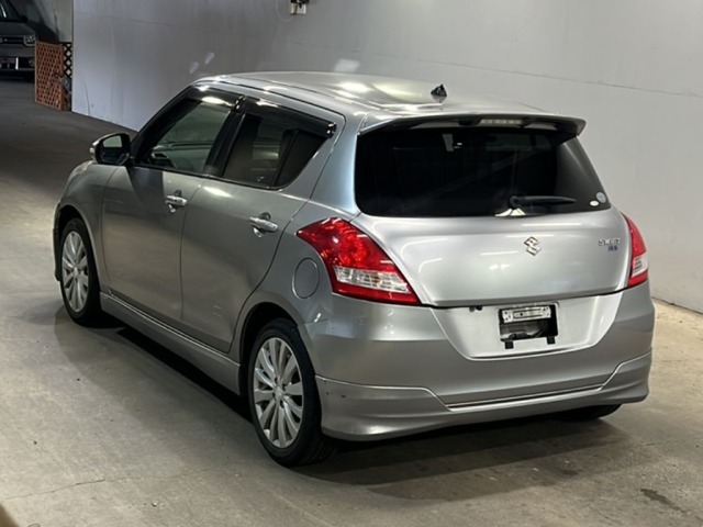 Suzuki SWIFT 2013 8103278-1