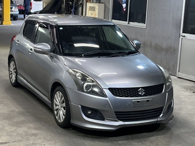 Suzuki SWIFT 2013 8103278-4
