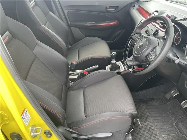 Suzuki SWIFT 2024 8103343-6