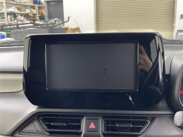 Suzuki SWIFT 2024 8103368-15