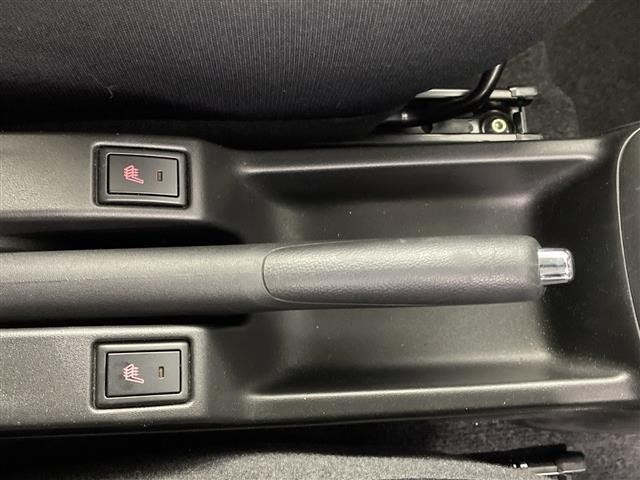 Suzuki SWIFT 2024 8103368-18