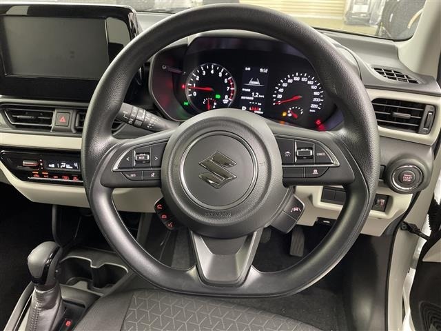 Suzuki SWIFT 2024 8103368-19