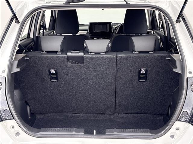 Suzuki SWIFT 2025 8103375-8