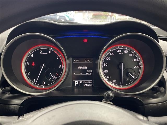 Suzuki SWIFT 2017 8103392-20