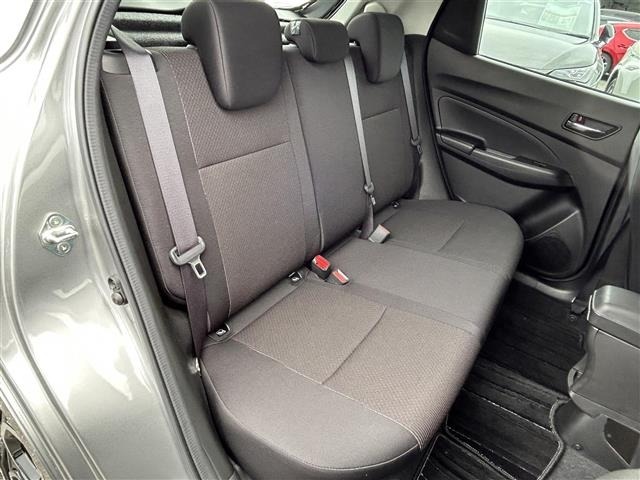 Suzuki SWIFT 2018 8103393-2