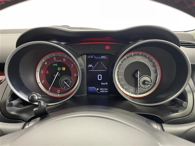 Suzuki SWIFT 2021 8103407-19