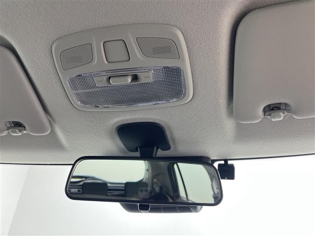 Suzuki SWIFT 2025 8103421-4