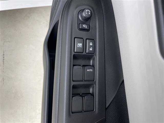 Suzuki SWIFT 2025 8103421-6