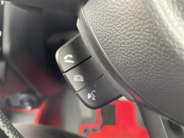 Suzuki SWIFT 2021 8103430-21