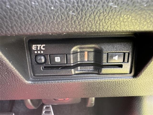 Suzuki SWIFT 2023 8103431-18
