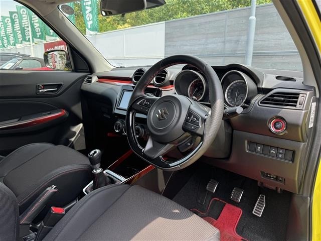 Suzuki SWIFT 2023 8103431-21