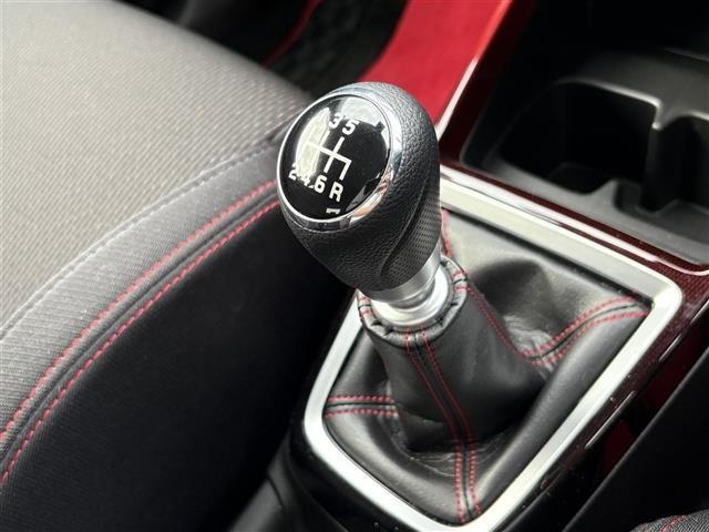 Suzuki SWIFT 2024 8103436-20