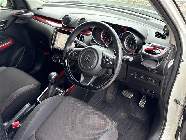 Suzuki SWIFT 2019 8103440-6