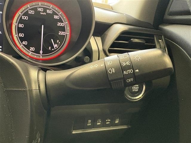 Suzuki SWIFT 2018 8103452-2