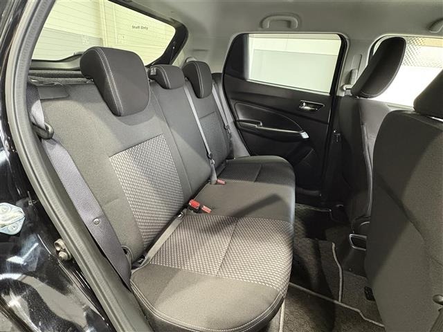 Suzuki SWIFT 2018 8103452-21