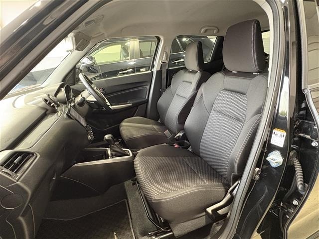 Suzuki SWIFT 2018 8103452-7