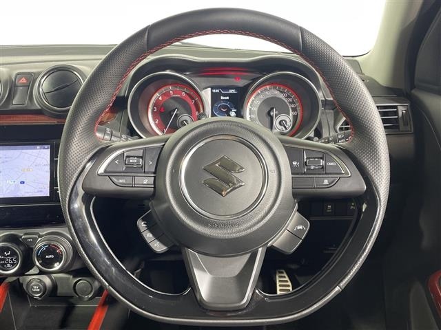 Suzuki SWIFT 2024 8103454-3