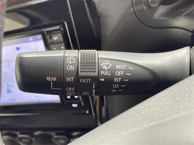 Suzuki SWIFT 2024 8103454-4