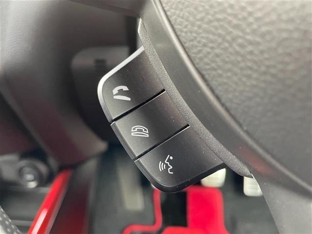Suzuki SWIFT 2023 8103455-6