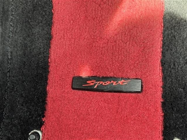 Suzuki SWIFT 2018 8103456-2