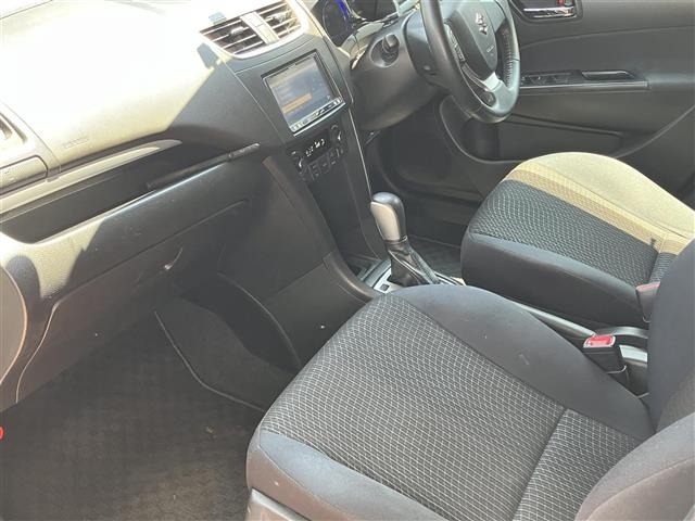 Suzuki SWIFT 2013 8103458-4