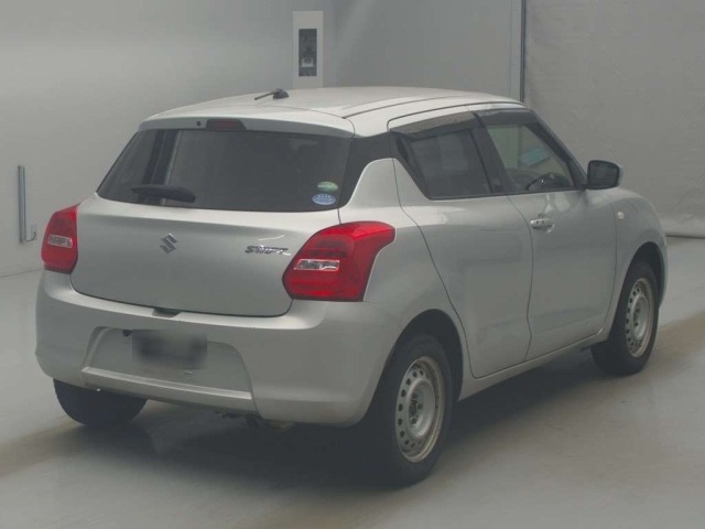 Suzuki SWIFT 2020 8103463-1
