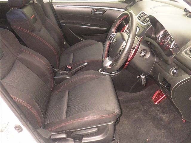 Suzuki SWIFT 2014 8103470-5