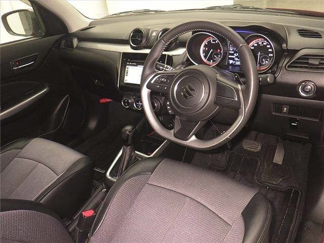 Suzuki SWIFT 2017 8103475-3