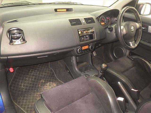 Suzuki SWIFT 2009 8103478-4