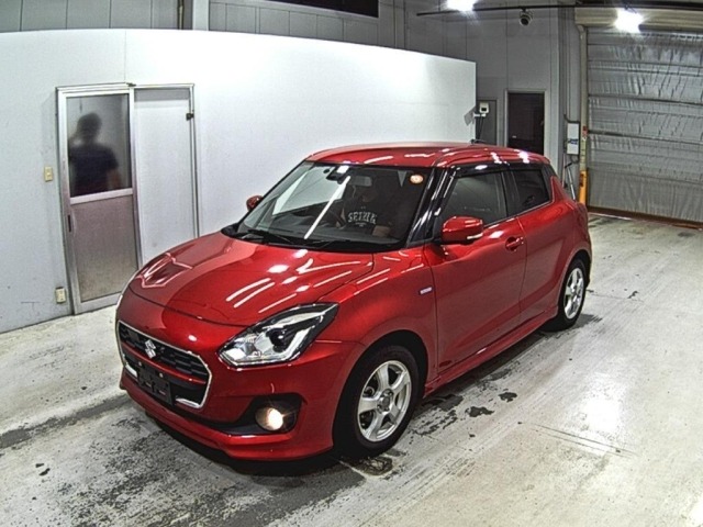 Suzuki SWIFT 2021 8103480-4