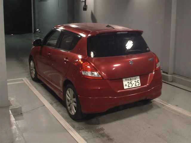 Suzuki SWIFT 2013 8103487-1