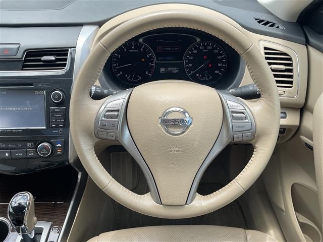Nissan TEANA 2018 8104869-3