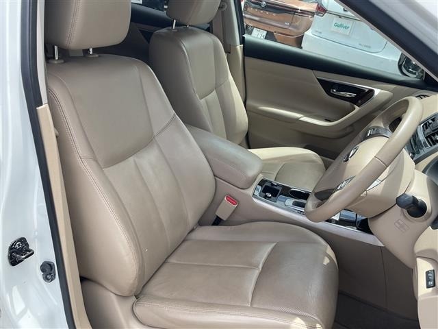 Nissan TEANA 2018 8104869-6