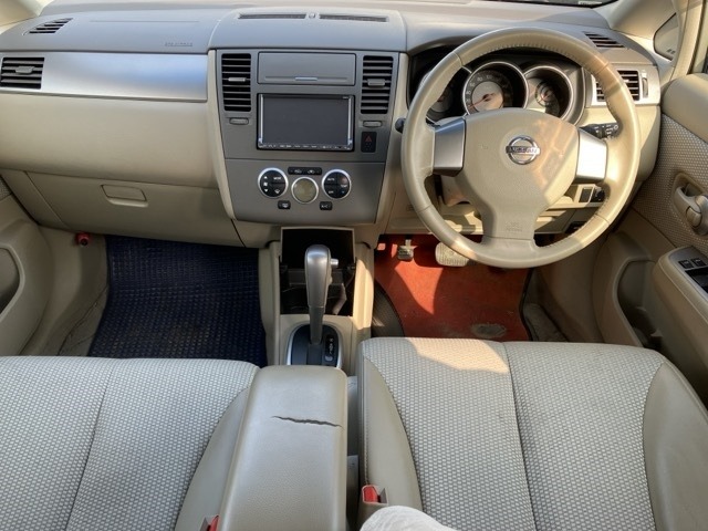 Nissan TIIDA 2007 8103589-4
